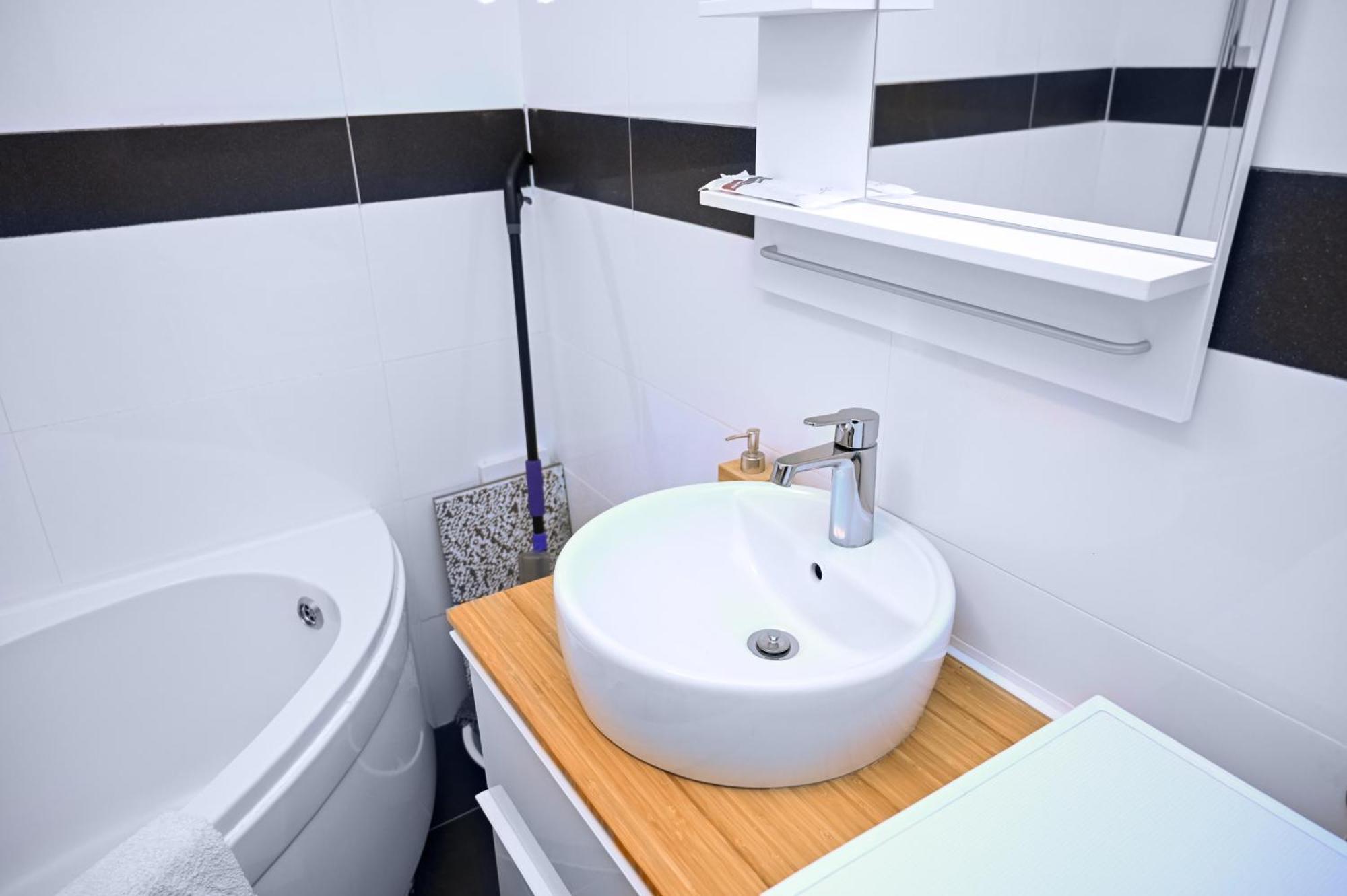 Cozy Donkey - Sporty Lake Apartment Загреб Екстериор снимка